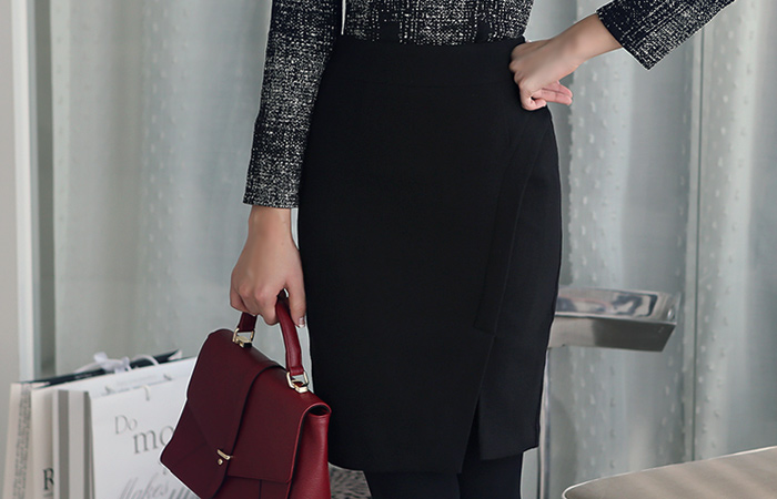 Rounded incision teuim Skirt (napping)