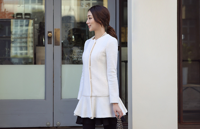 Romantic wealth ruffle hem coat keulul