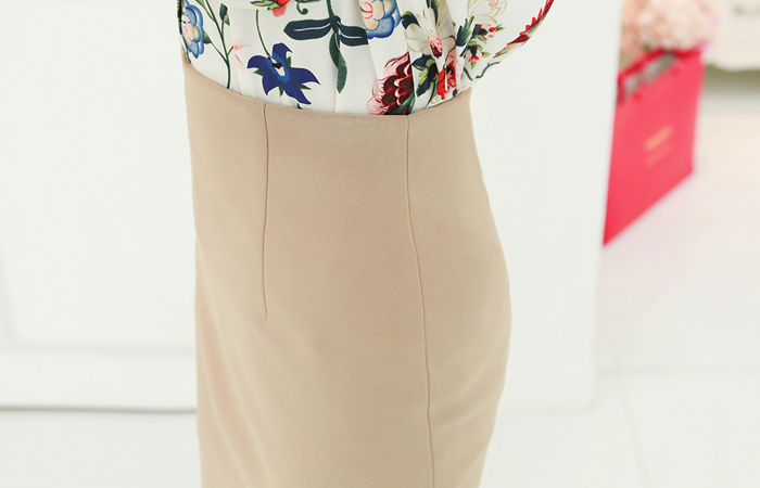 feminine high waist Skirt (Sold-Out)