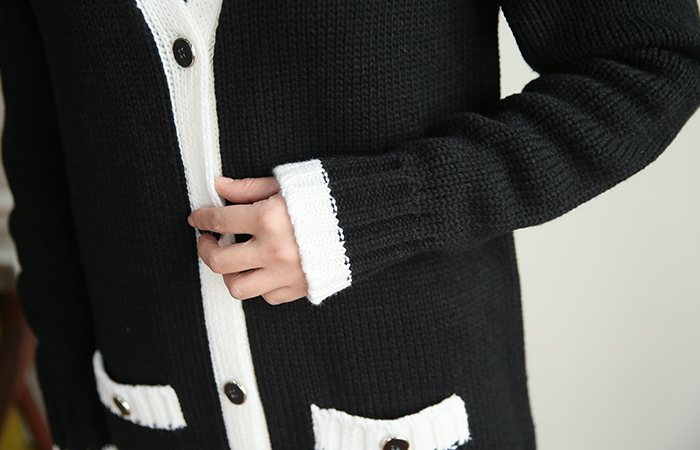 Classic Black & White Long cardigan