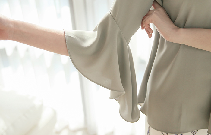 Aphrodite Freel Blouse