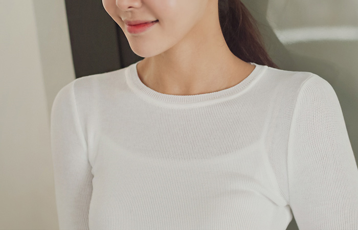 Basic Slim Fit Round Knit (spring)