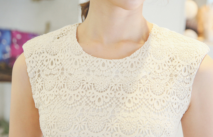 Antique embossed Race One Piece