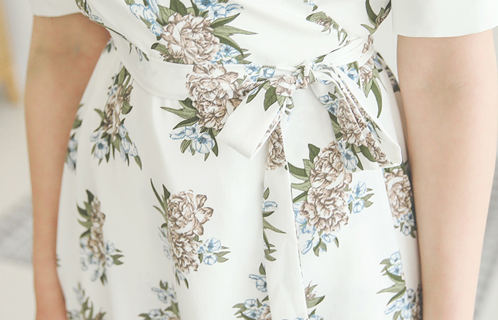 Pure Flower Flare One Piece