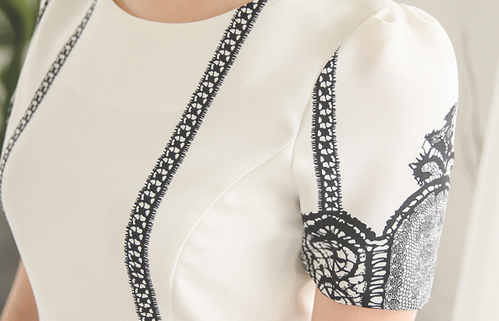 Antique Race printing One Piece