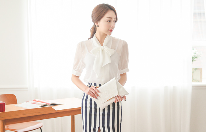 See-through look Blouse Ribbon Tie