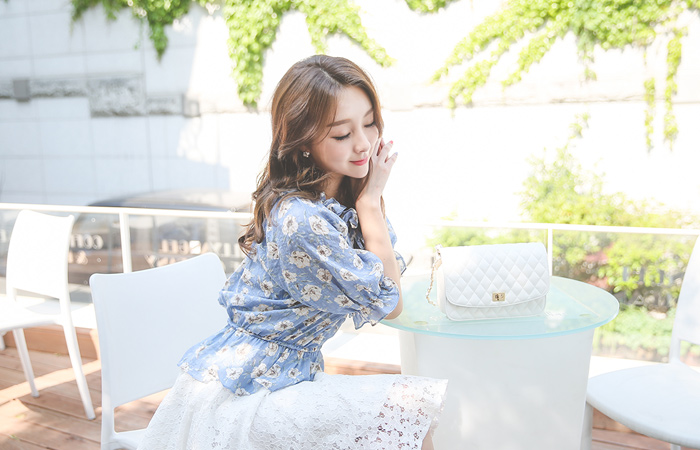 Flower Off shoulder Blouse