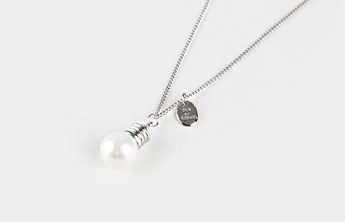 Silver bulbs Long Necklace