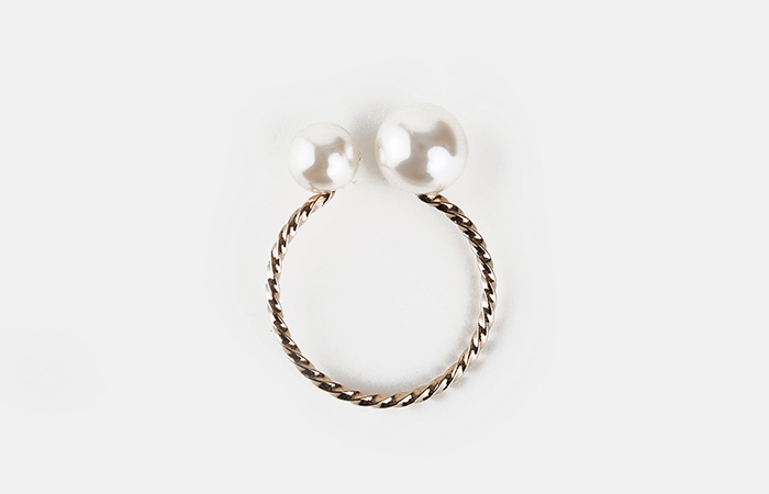double pearl Ring