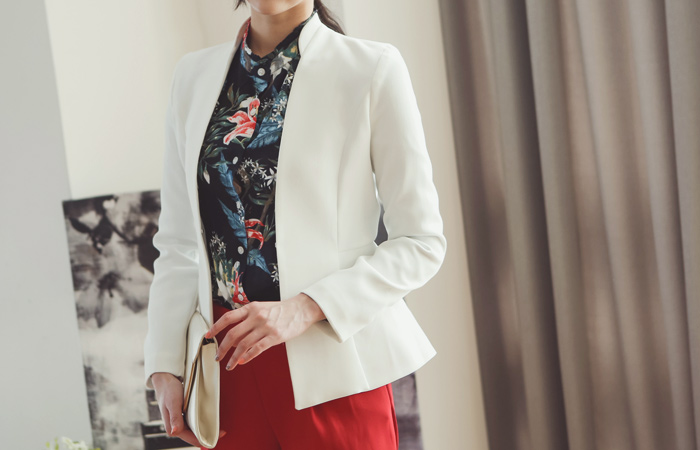 Pleats Jacket Plum page