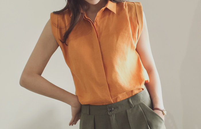 Pinch shirring roll-up sleeve Linen Blouse