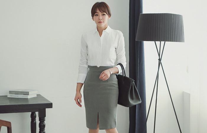 Claire V Span Skirt