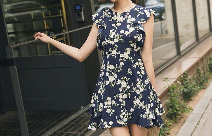 Blossom incision Flare One Piece