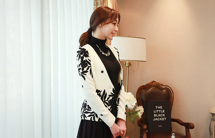 Lenny Leaf Floral Jacket