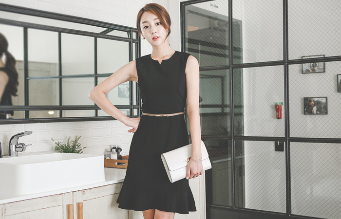 Teuim neck ruffle hem Dress