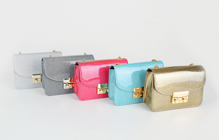 [Models wear29 car] Metropoli Enamel Cross Bag