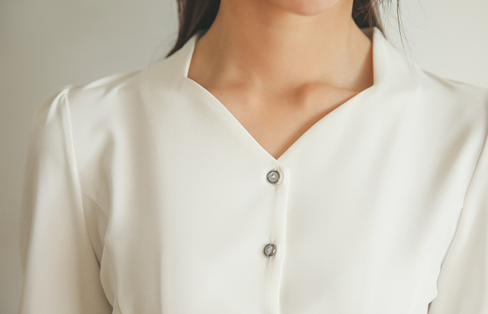 Angela Diamond Neck Blouse