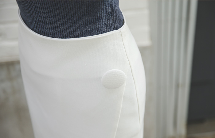 Marion Retro Button Skirt