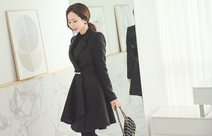 Marion chain belt Flare Coat