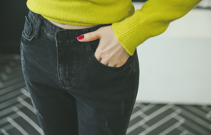 Damage Black jeans slim boot cut