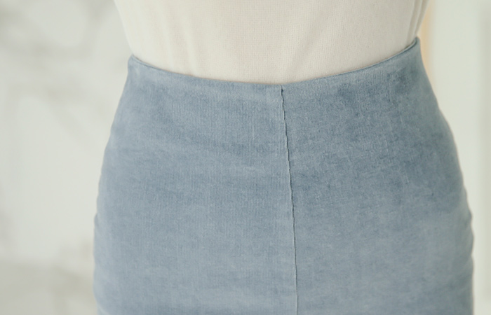 Corduroy High Slit Skirt