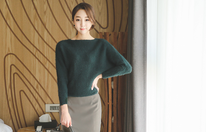 Stingray Boat Neck Knit Mohair