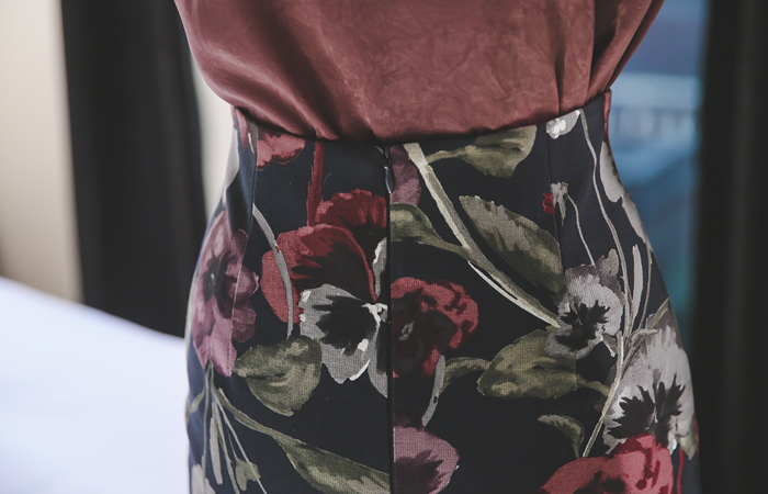 independent Flower High Cotton span Skirt