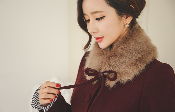 Romantic Ribbon Flare Coat Raccoon fur