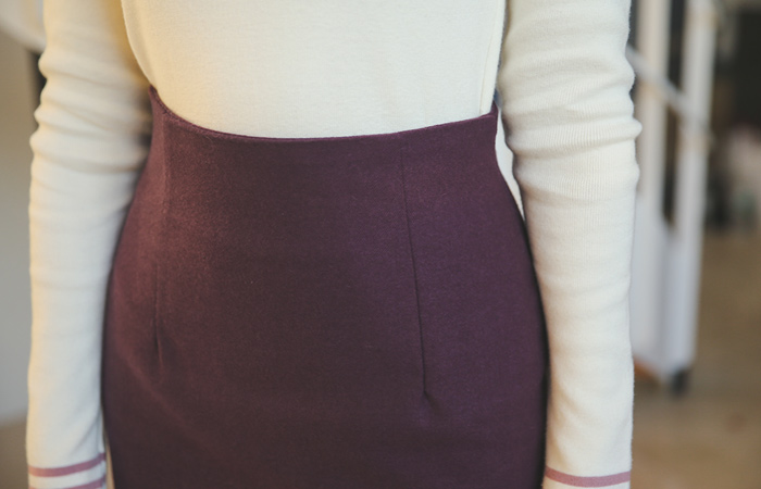 Arden high waist Part 5 Skirt (winter) (Sold-Out)