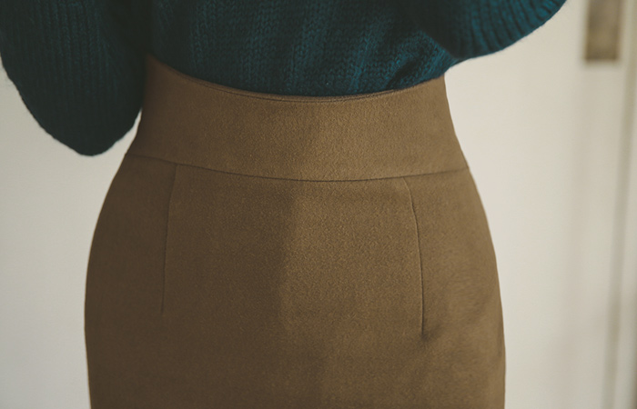 Slim high waist Wool Skirt
