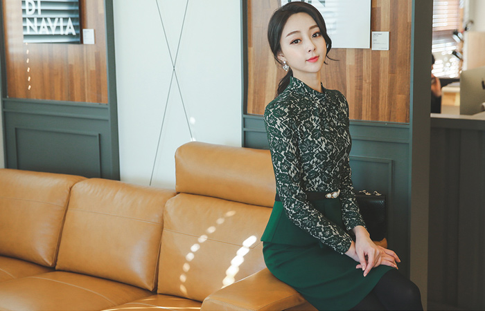 Neck Dress Plum Race standings page