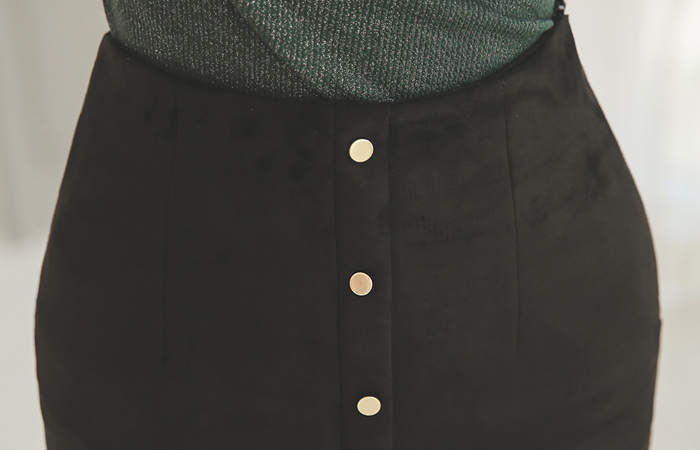 Gold button slit Suede Skirt