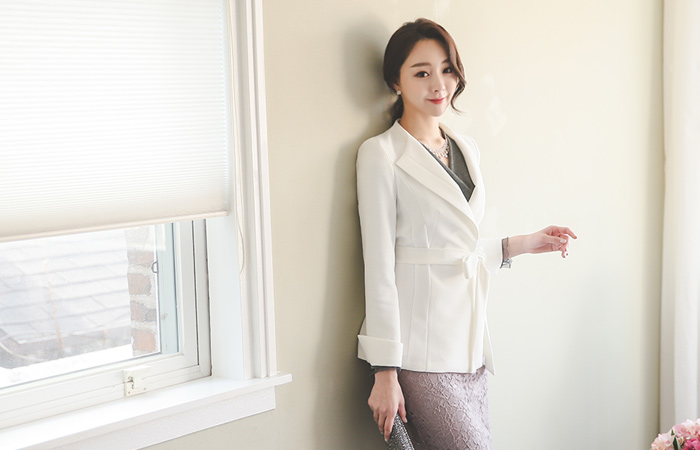 Wing Color Belted Harp Jacket