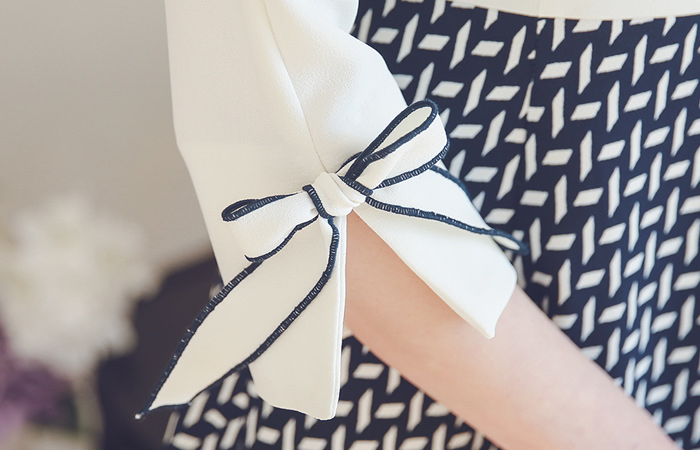 Lina retail ribbon Flare Dress