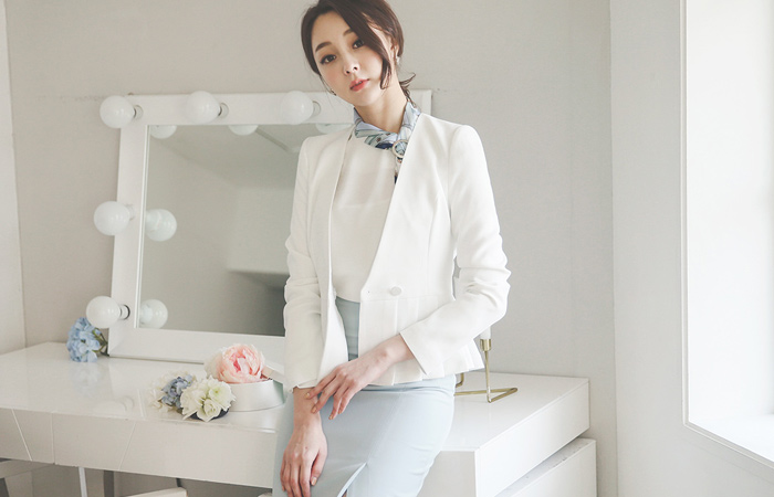 Pearl Line Belt Pleats Short Jacket