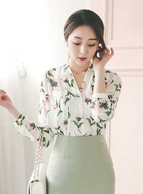 Korean style female business casure shop. Luxurious office casual look ...