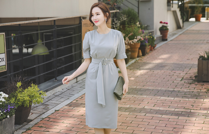 Elegance Pearl Ring Belted Dress