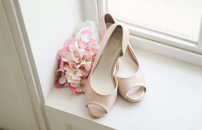 Alice Enamel Toe open Pump