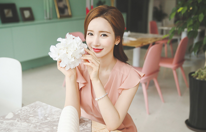 Ruffle Sleeve Volume Wrap Flare Dress