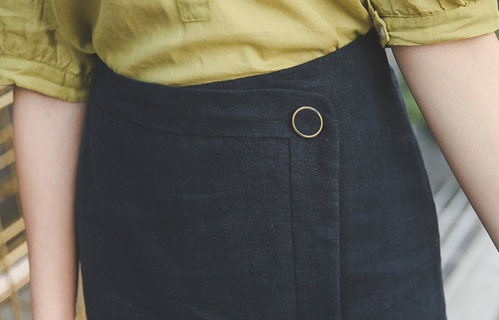 Gold Button Linen Wrap Culottes Pants