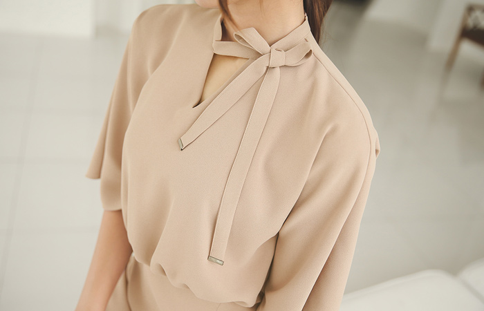 Ribbon Tie Choker Neck Flare Dress