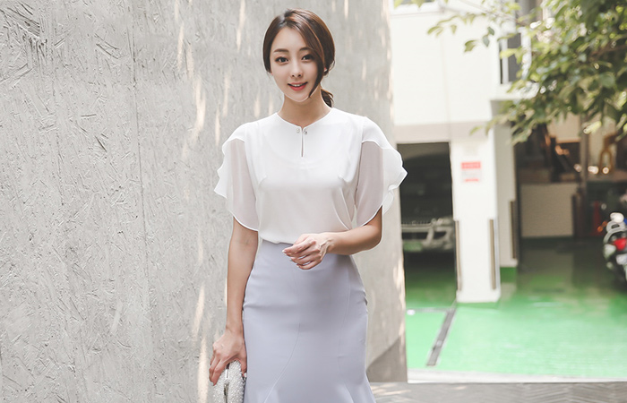 Slit Pearl Neck Chiffon Wing Blouse