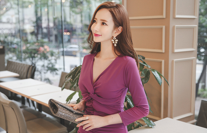 Glam twist Shirring Dress