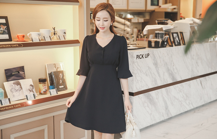 Button V-neck Ruffle Sleeve Aline Dress