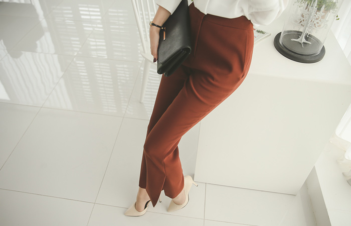 Side slit Boot cut Slacks