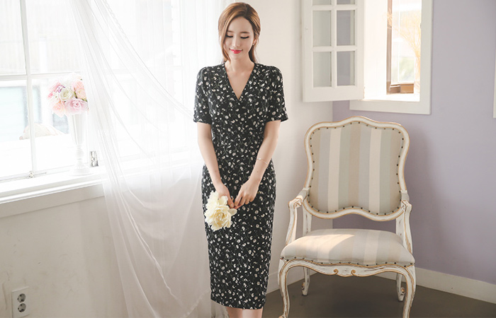 Blooming Flower Midi Dress