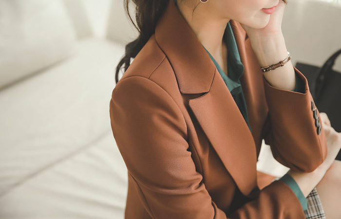 Classic incision double long coat