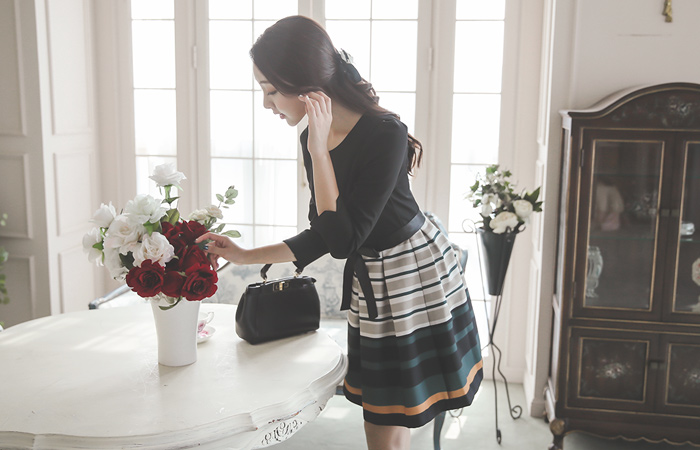 Antique color combination Belt Flare Dress