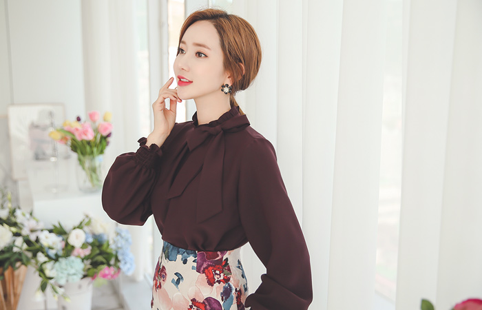 Smoke Ribbon Tawny Frill Neck Blouse