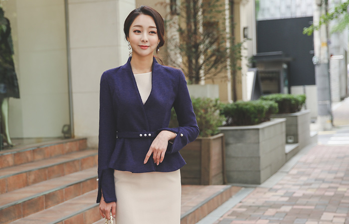 Slit sleeve pearl belt wool wool Jacket